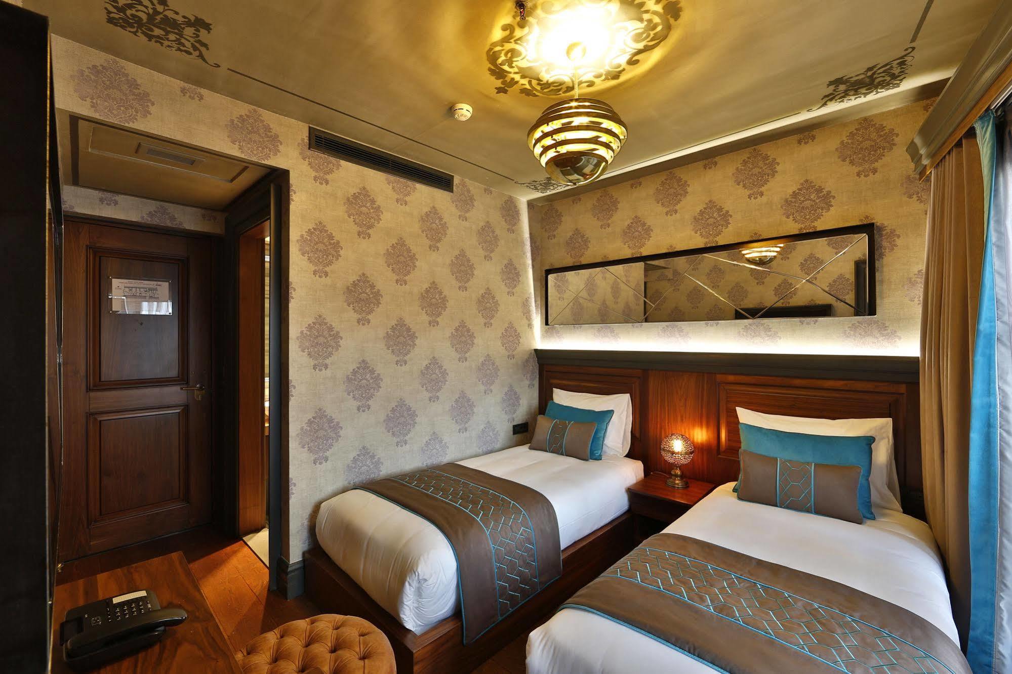 Sanat Boutique Hotel Pera Istanbul Luaran gambar